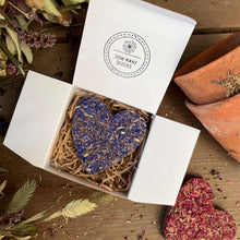 Load image into Gallery viewer, Plantable Cornflower Seed Heart